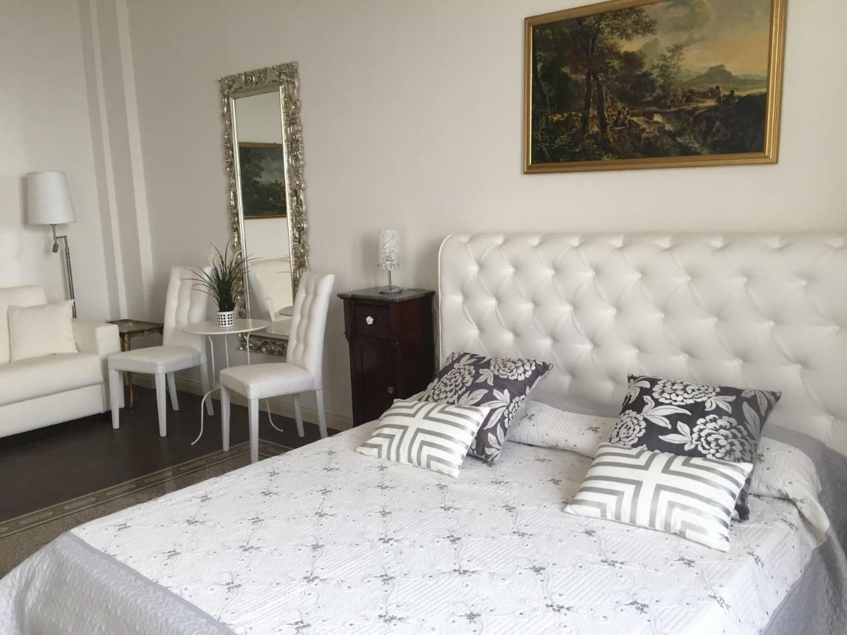 B&B Di Mare E D'Azzurro Salerno Zewnętrze zdjęcie